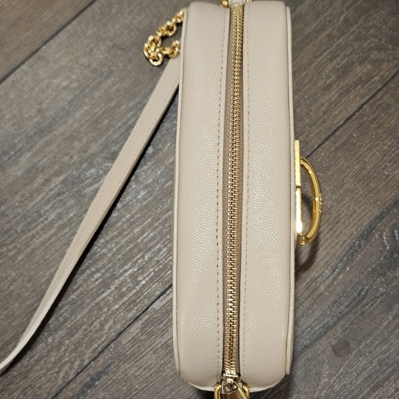 Furla Brava Cream Croasbody Camera Bag - Picture 5 of 16
